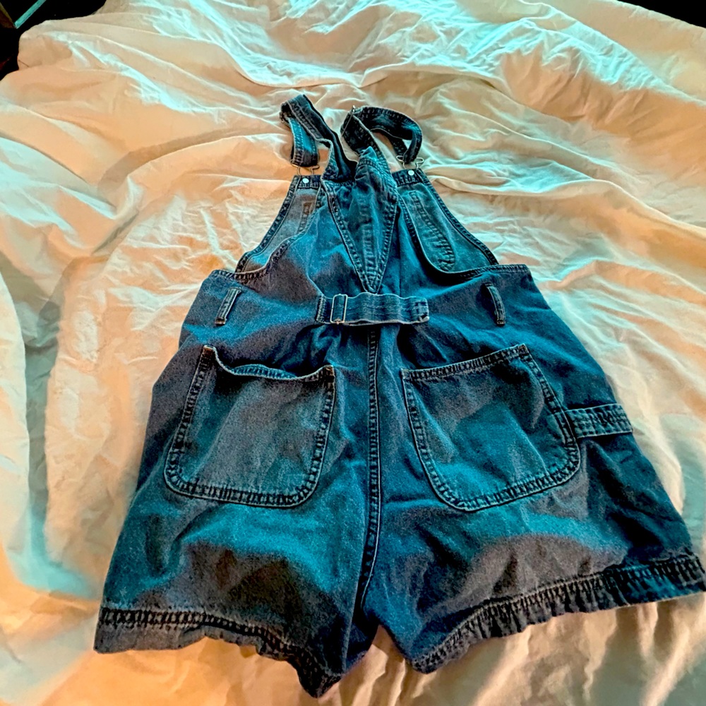 Overall shorts blue jeans